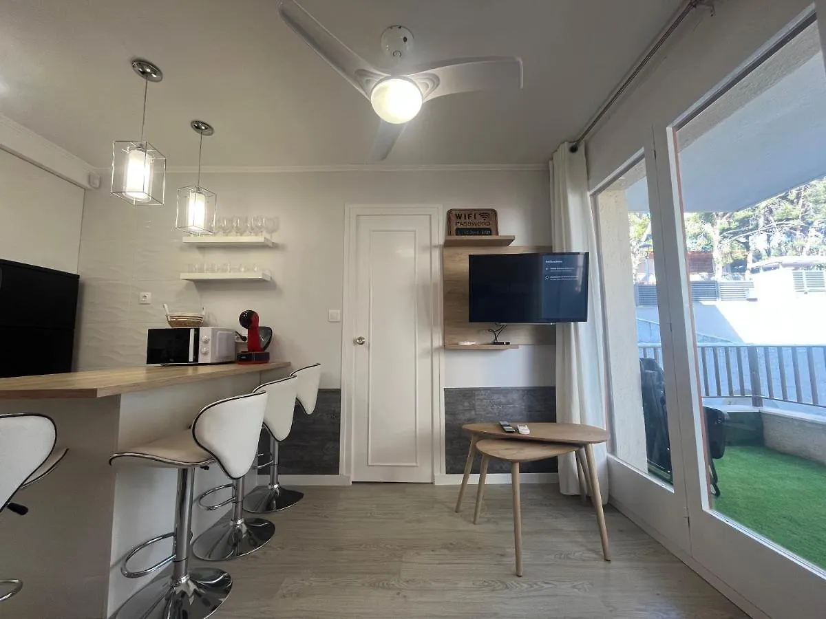 Apartment Salou Apartamento Premium A 150M Playa Zona Capellans Visita Port Aventura Spain